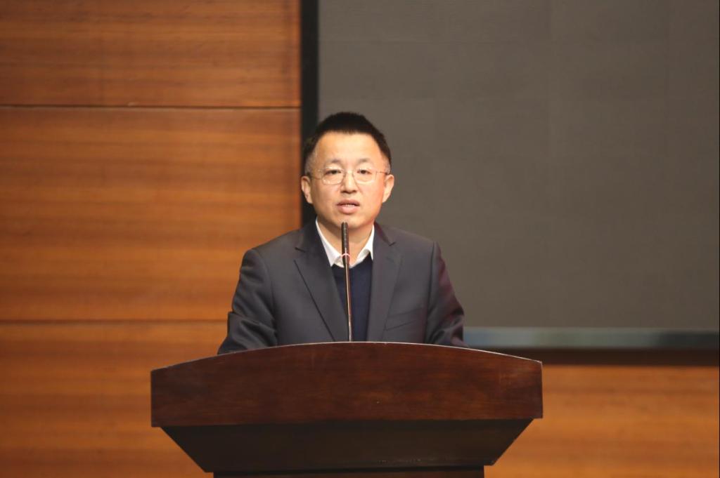 首部思政课教师题材电影我要当老师在天津中德应用技术大学点映